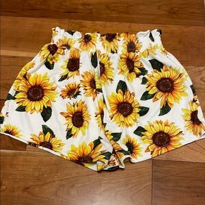 Sunflower Print Women's Shorts